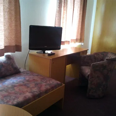 Guest house Gastehaus Galant 2*
