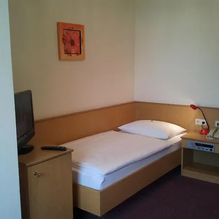 Vendégház Gaestehaus Galant Esslingen am Neckar